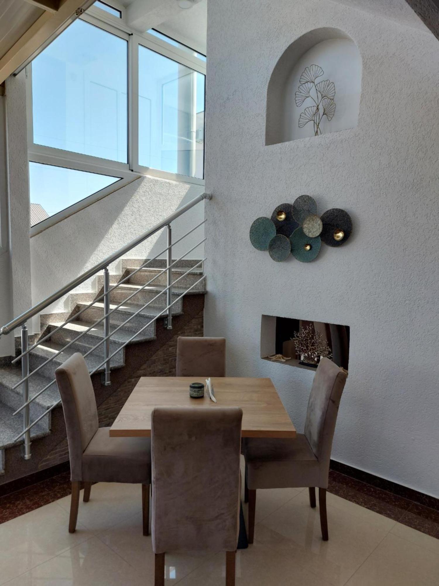 "House Muenster" Bed&Breakfast - Ulcinj Donji Stoj Extérieur photo